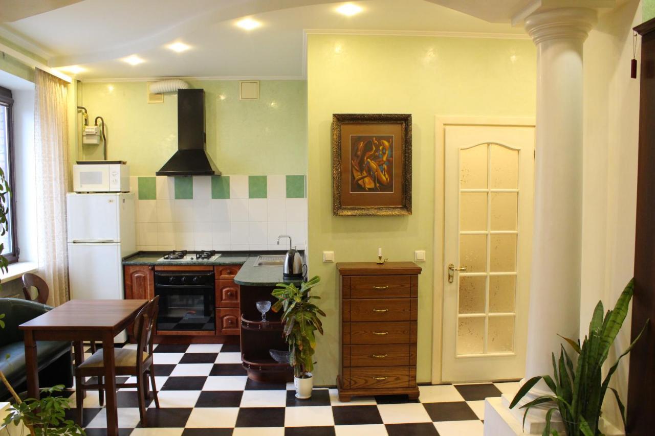 Центр Печерск Метро Зверинецкая, Печерская Apartment Киев Екстериор снимка