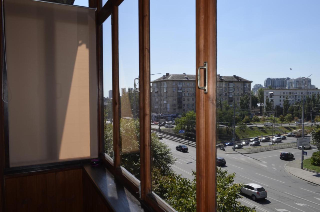 Центр Печерск Метро Зверинецкая, Печерская Apartment Киев Екстериор снимка
