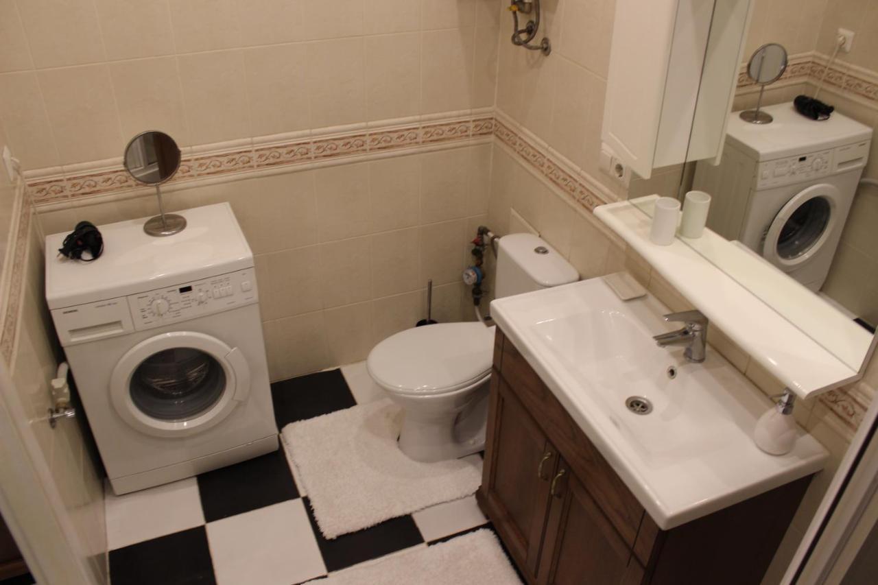 Центр Печерск Метро Зверинецкая, Печерская Apartment Киев Екстериор снимка